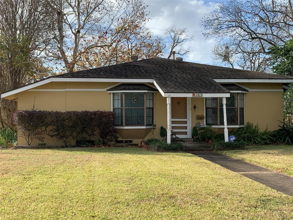 1415 W 4th St, Freeport, TX 77541