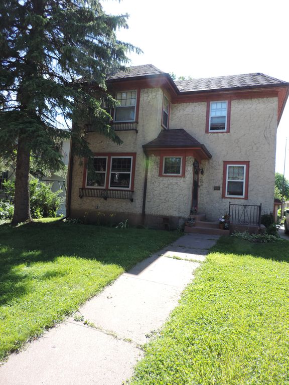 1215 S Phillips Ave, Sioux Falls, SD Studio, 1 Bath MultiFamily Home
