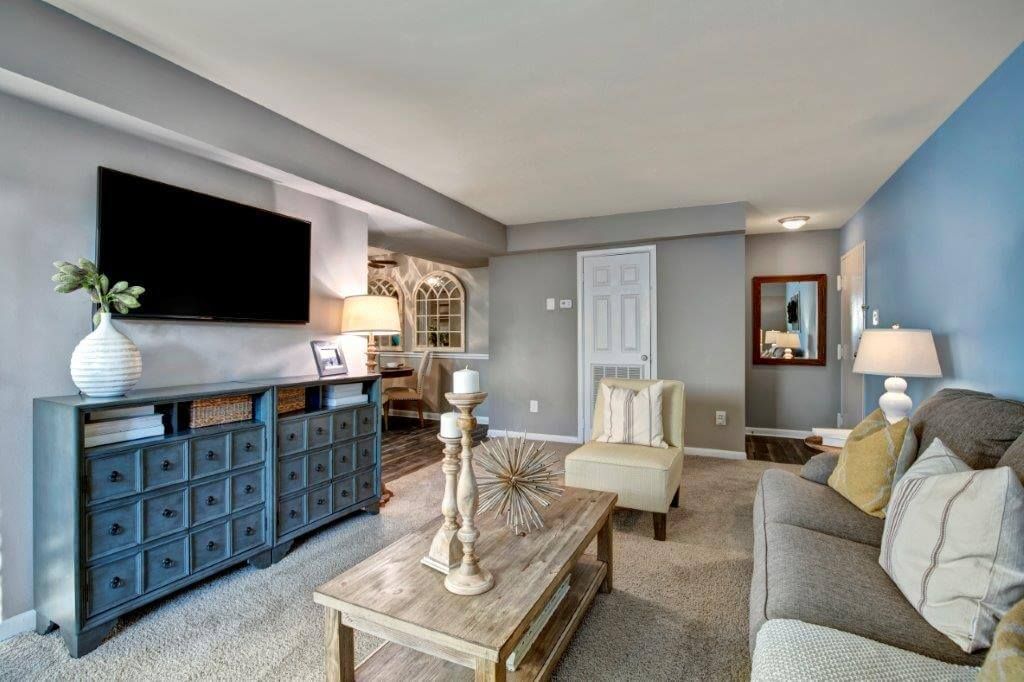 925 Clopper Rd, Gaithersburg, MD 20878
