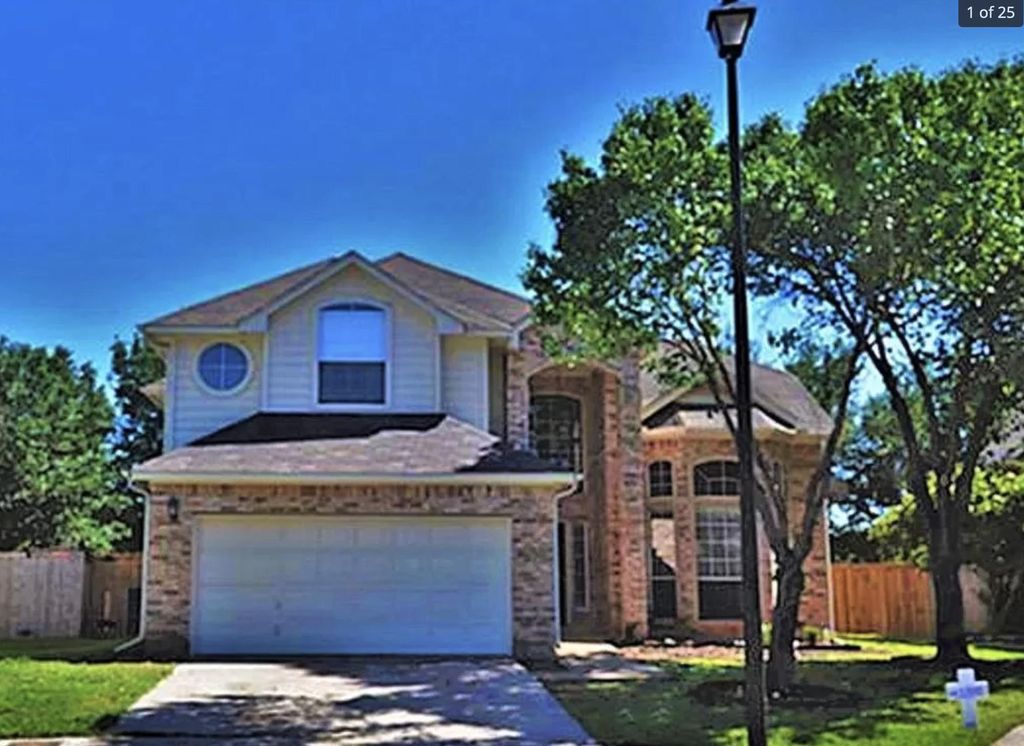 9452 Abbey Rd, Irving, TX 75063