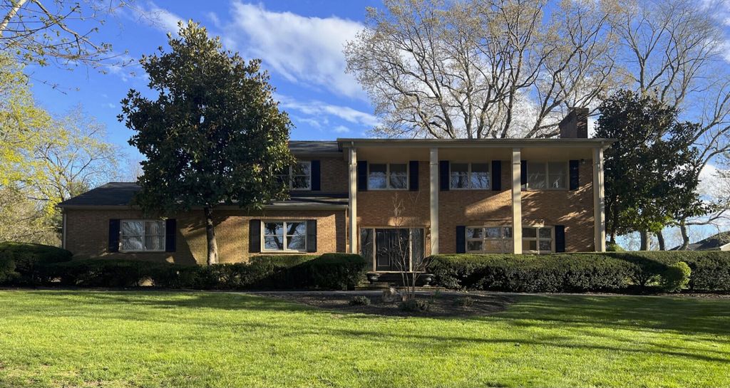 505 Southview Ter, Christiansburg, VA 24073