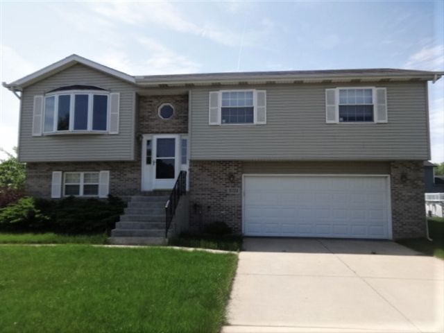 5731 Dovedale Ave, Portage, IN 46368