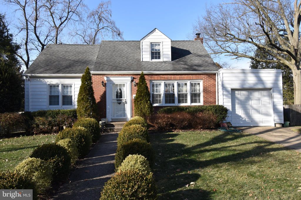 312 Westminster Ave, Cherry Hill, NJ 08002