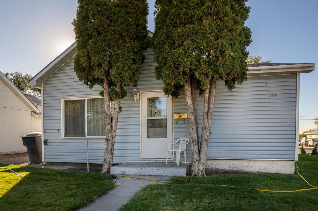 304 Lincoln St, American Falls, ID 83211 MLS 575149 Trulia