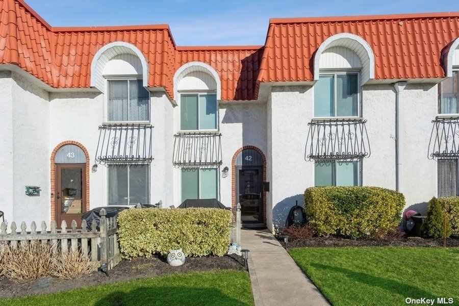 42 Alhambra Drive UNIT 42, Oceanside, NY 11572 Trulia