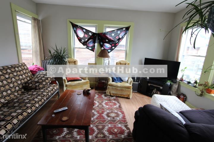 569 Main St #1, Medford, MA 02155