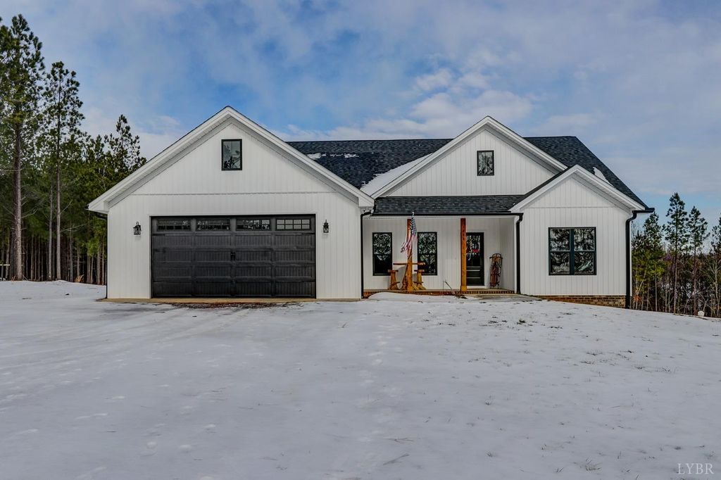 1860 Wheeler Rd, Lynchburg, VA 24504