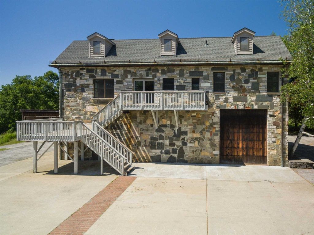 147 Travis Rd 147, Hyde Park, NY 12538 Trulia