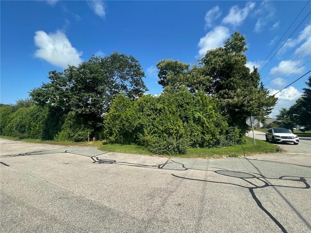 10 Raymond St, Westerly, RI 02891 Trulia