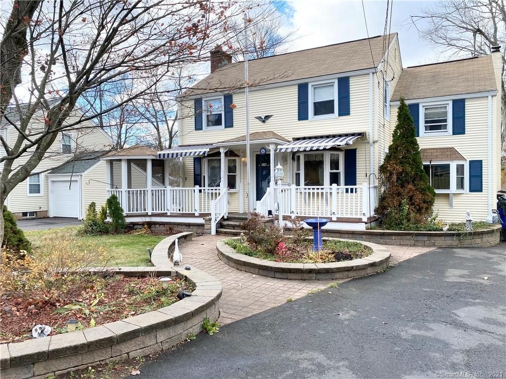 118 Brookfield Dr, East Hartford, CT 06118