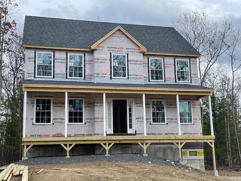 310 Meadow Ln #25, Rochester, NH 03867