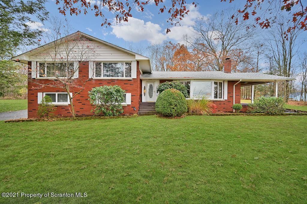 129 Noble Rd, Clarks Summit, PA 18411