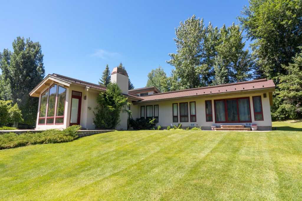 105 Pioneer Rd, Hailey, ID 83333 Trulia