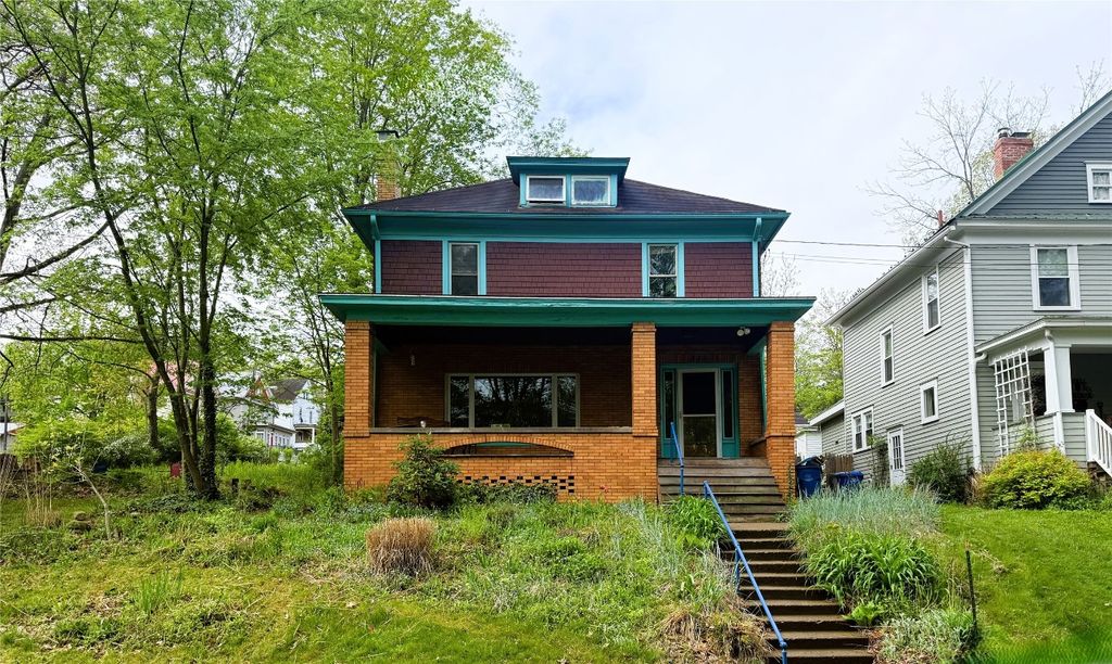 626 Walnut St, Meadville, PA 16335