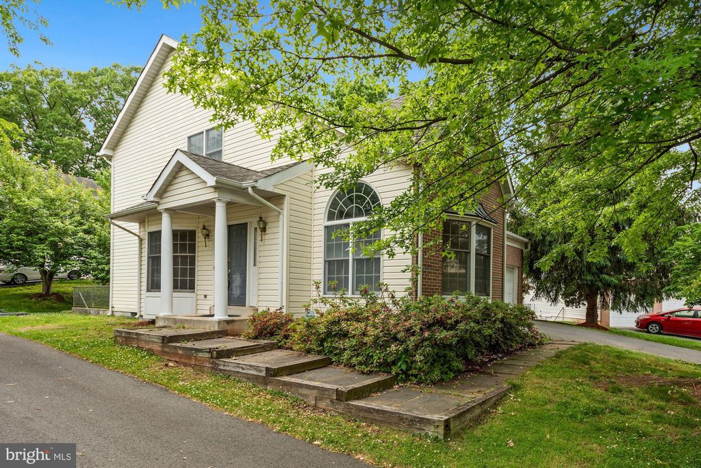 12919 Wheatland Rd, Fairfax, VA 22033 Trulia