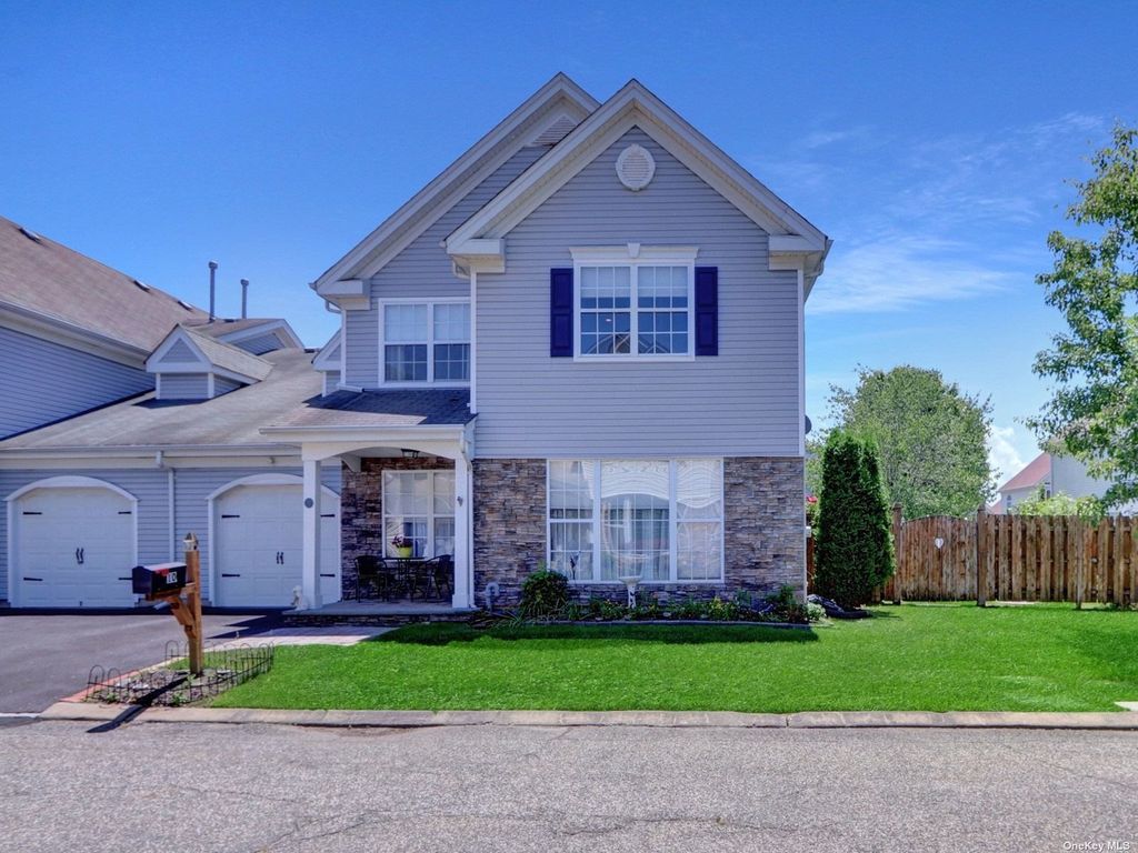 10 Sara Lane UNIT 10, Middle Island, NY 11953 Trulia