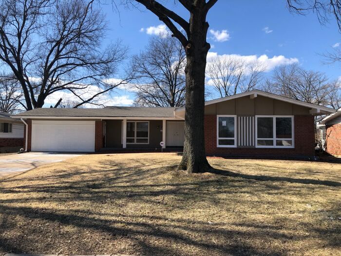 2375 Greenberry Dr, Florissant, MO 63033 Trulia