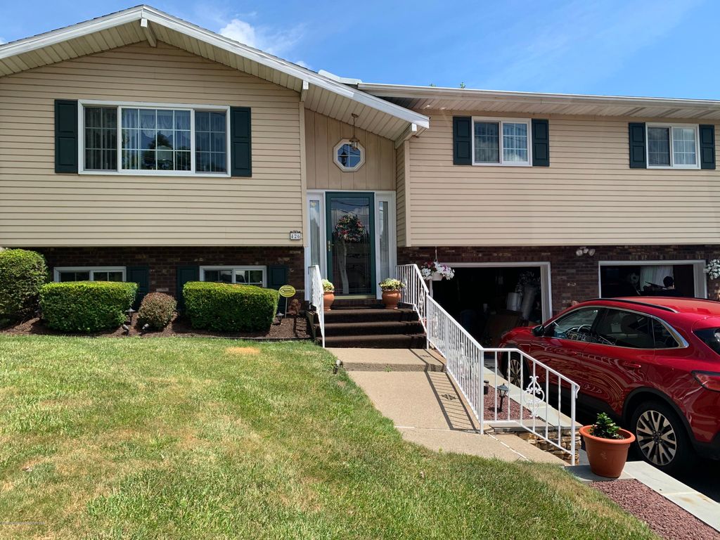 426 Lillibridge St, Peckville, PA 18452 Trulia