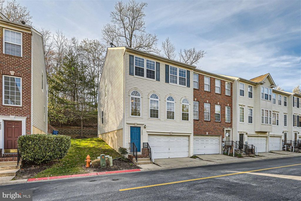 7037 Water Oak Rd #40, Elkridge, MD 21075