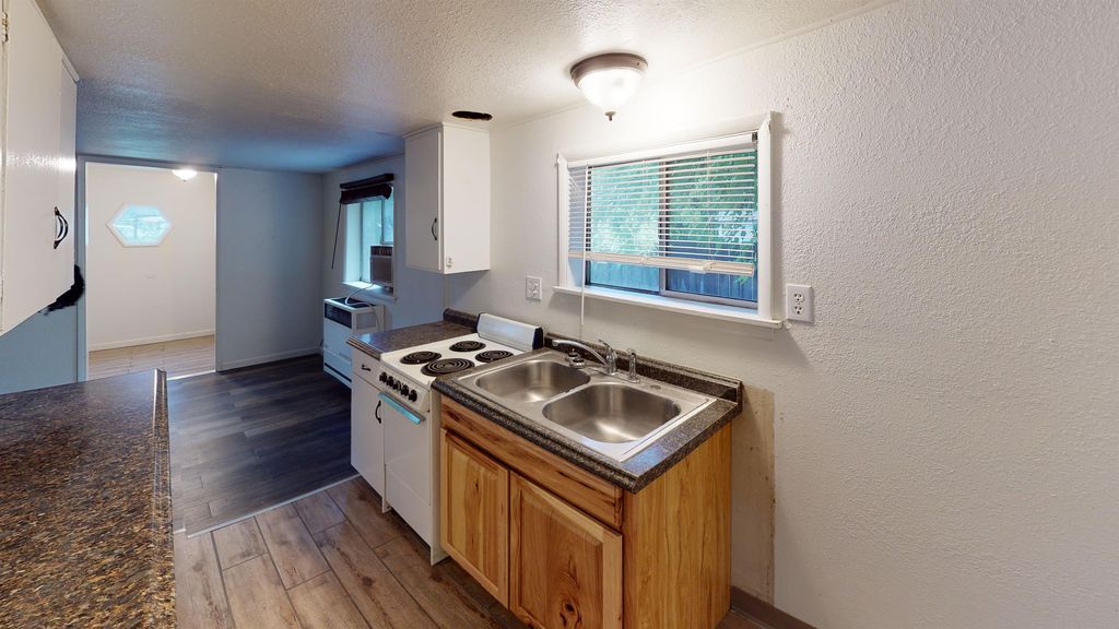 1795 School St #1791, Anderson, CA 96007