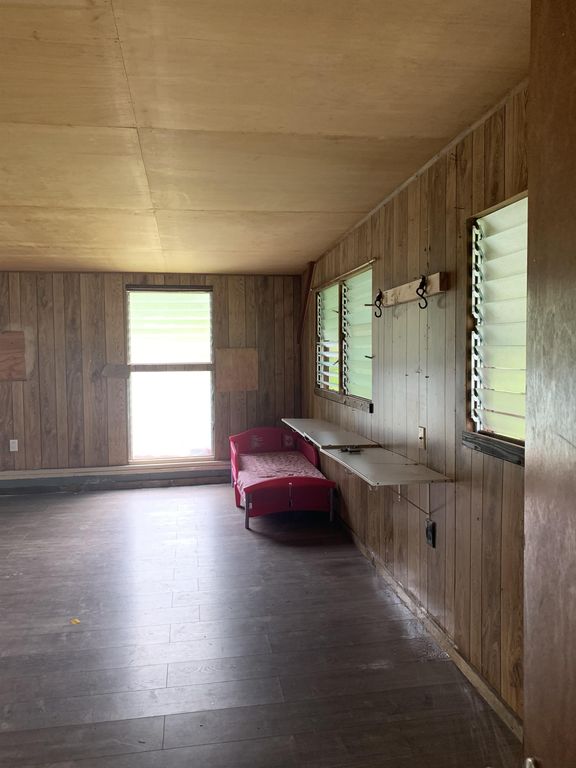 16-1402 Pohaku St #2, Hilo, HI 96720