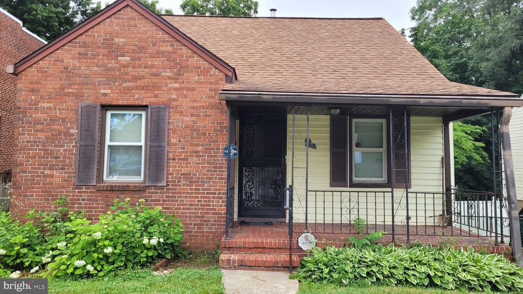 4203 Gelston Dr, Baltimore, MD 21229