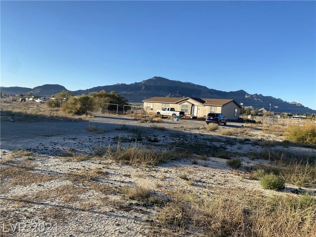 2070 Gally Rd, Pahrump, NV 89060