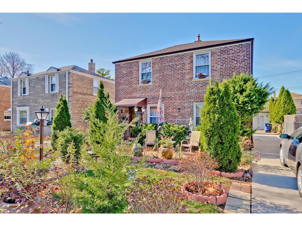 1720 N 73rd Ct, Elmwood Park, IL 60707 | MLS# 11201245 | Trulia