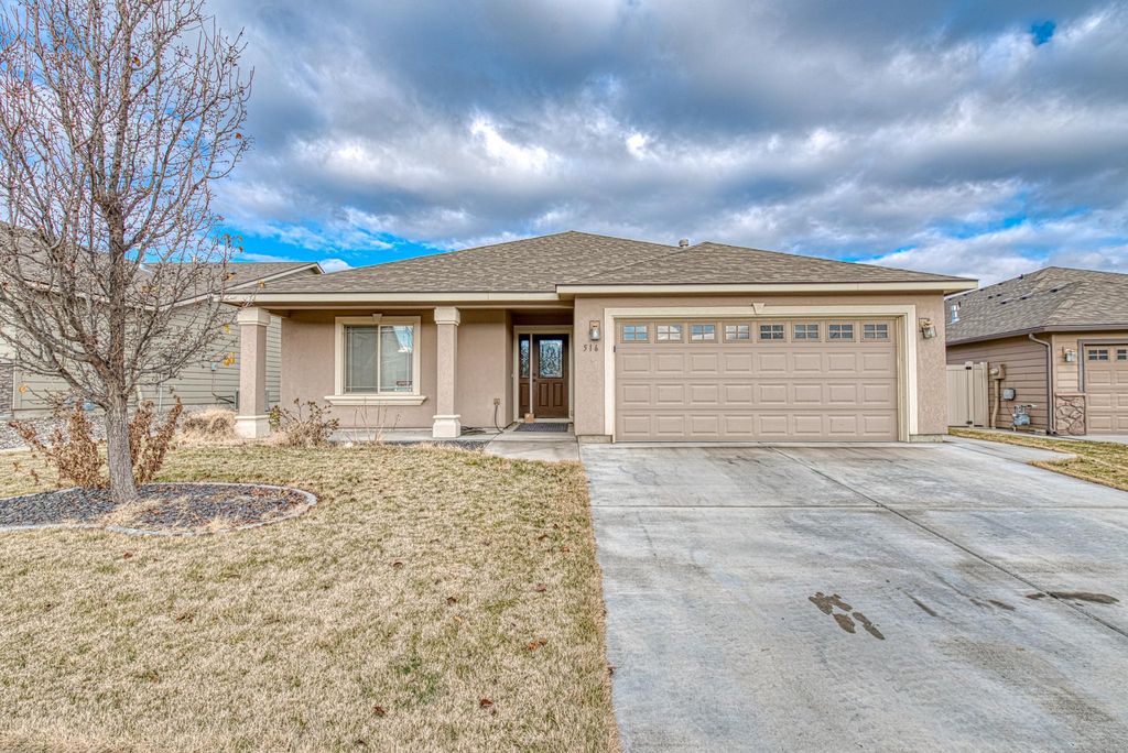 516 Lakerose Loop, Richland, WA 99352