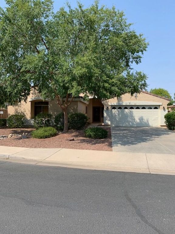14815 W Port Royale Ln, Surprise, AZ 85379
