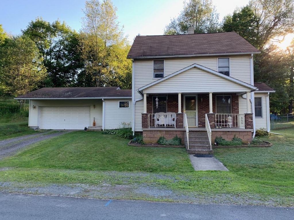 18 2nd St, Gouldsboro, PA 18424 Trulia