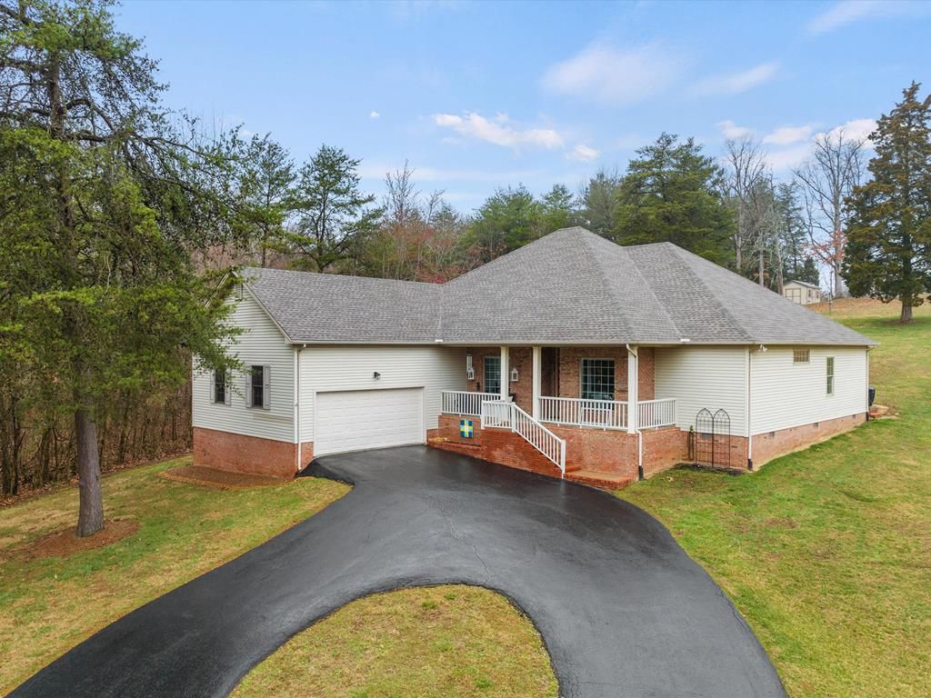 1300 Otter Lake Loop, Hanson, KY 42413 Trulia