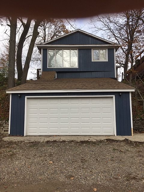 11717 Patterson Lake Dr, Pinckney, MI 48169