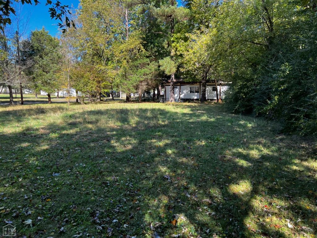 1402 Mitzi Ln, Jonesboro, AR 72405