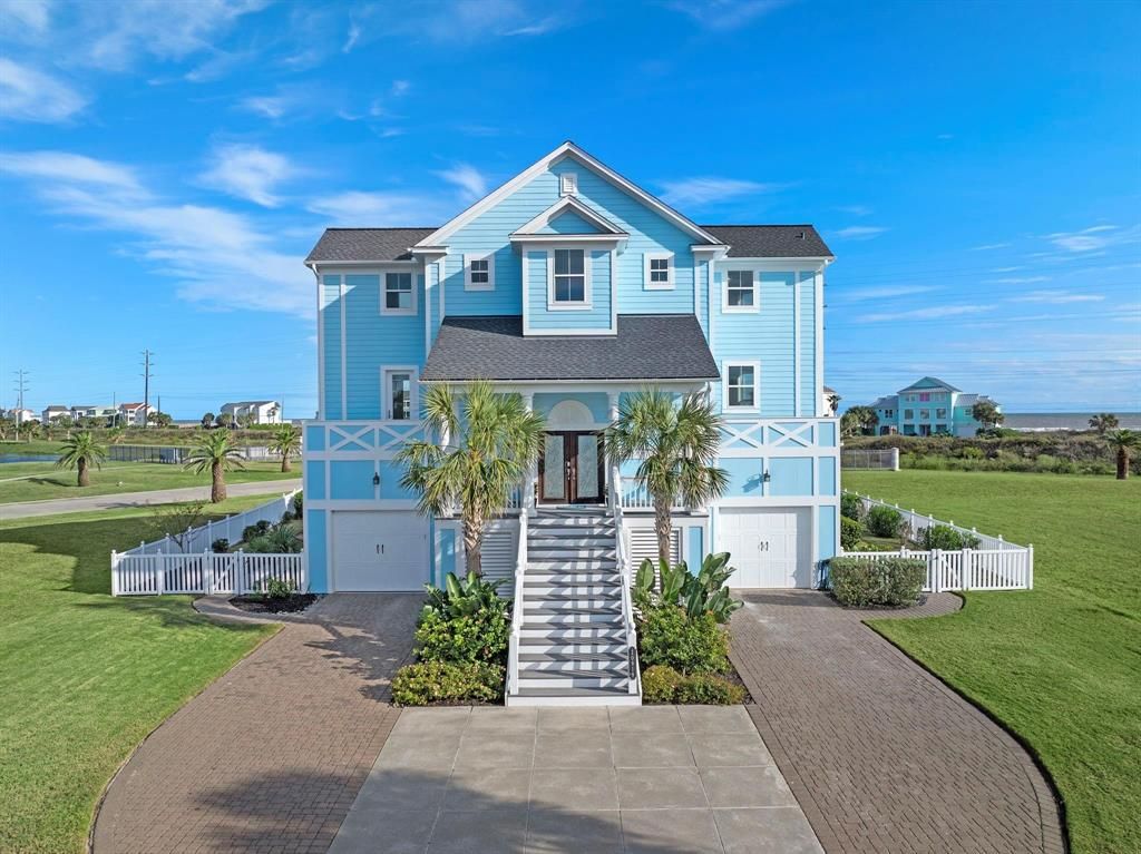 20919 W  Sunset Bay Dr, Galveston, TX 77554