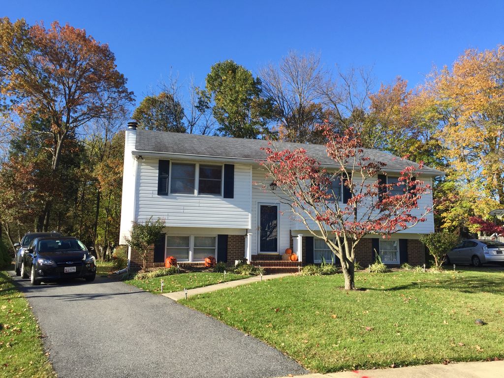 402 Rockway Rd, Catonsville, MD 21228