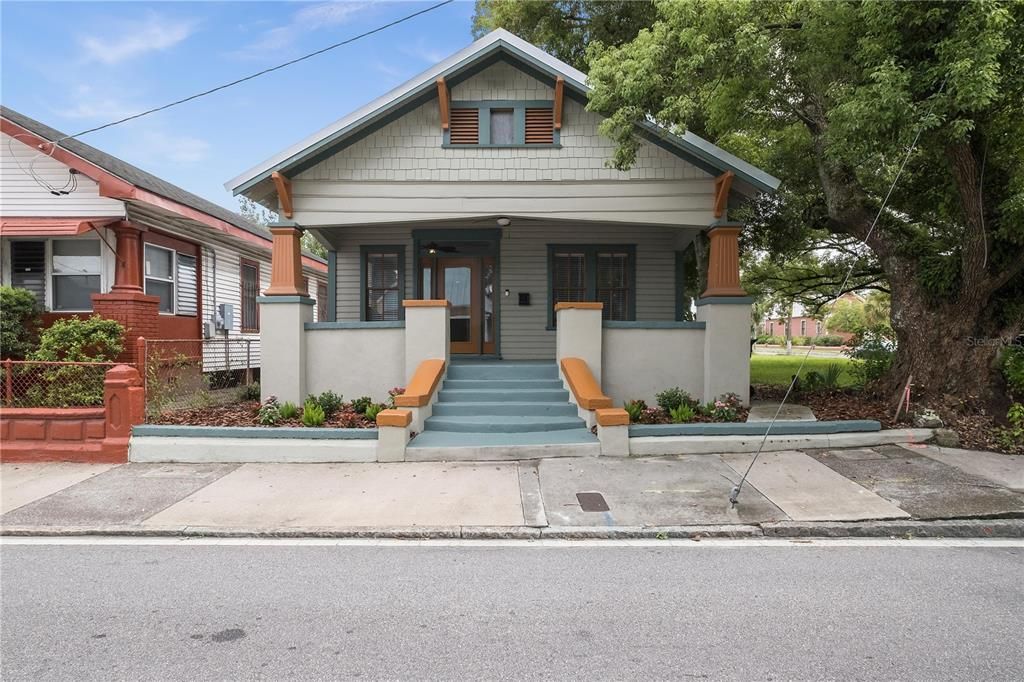 2003 E Columbus Dr, Tampa, FL 33605