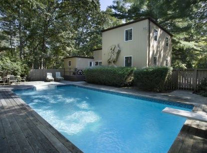 7 N Cape Ln, East Hampton, NY 11937