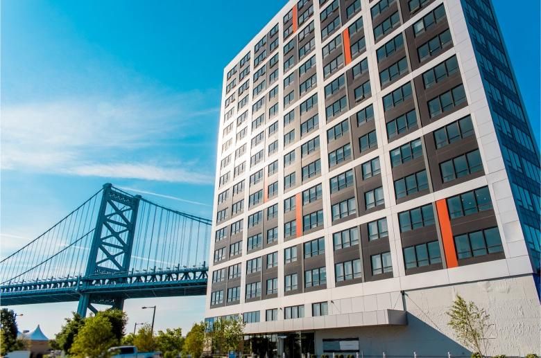 250 N Columbus Blvd, Philadelphia, PA 19106