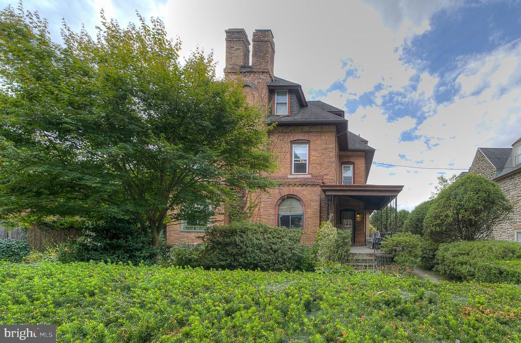 7814 Ardleigh St, Philadelphia, PA 19118 Trulia