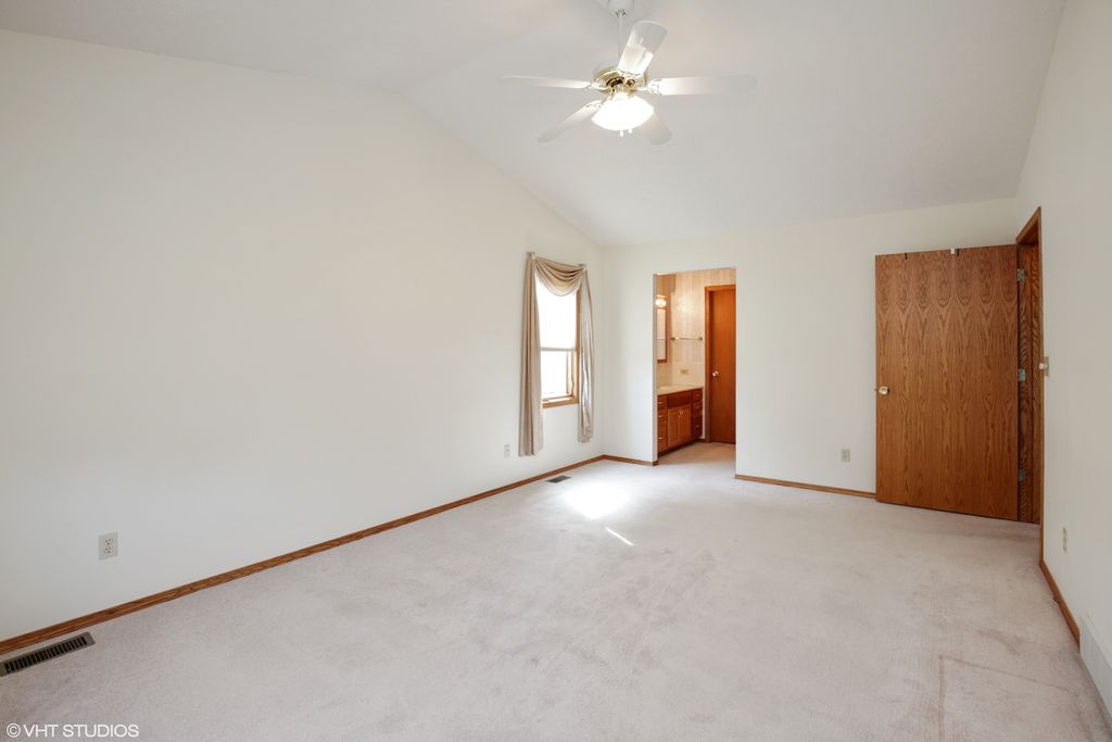 1129 Milan Dr N, Sycamore, IL 2 Bed, 2 Bath Condo 15 Photos Trulia