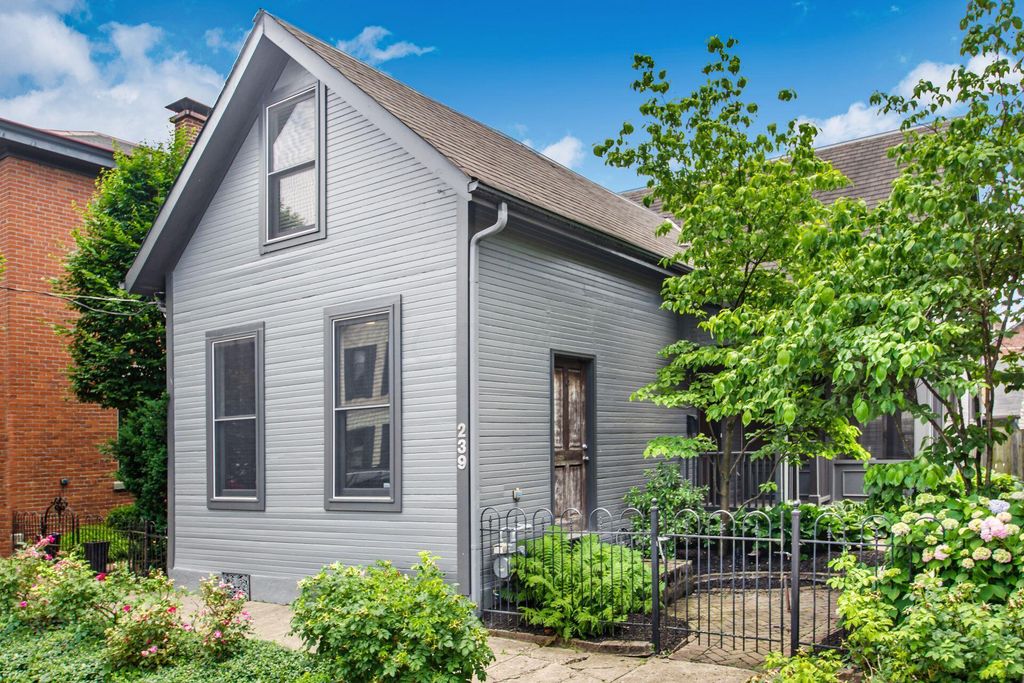 239 Lansing St, Columbus, OH 43206
