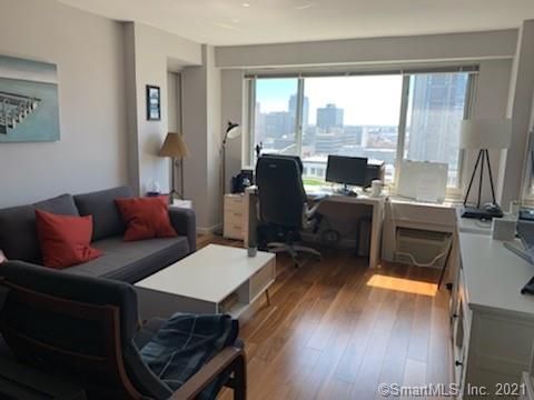 100 York St #14M, New Haven, CT 06511