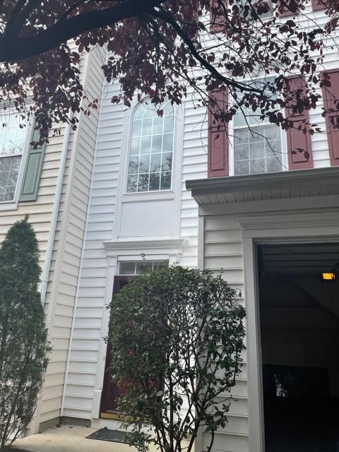 18618 Little Star Ln, Germantown, MD 20874