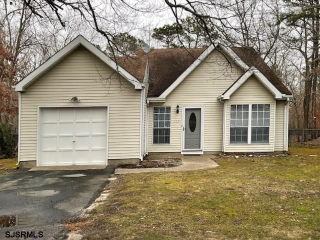 137 S  Concord Ter, Galloway, NJ 08205