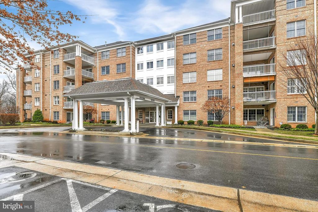 12330 Rosslare Ridge Rd #305, Lutherville, MD 21093