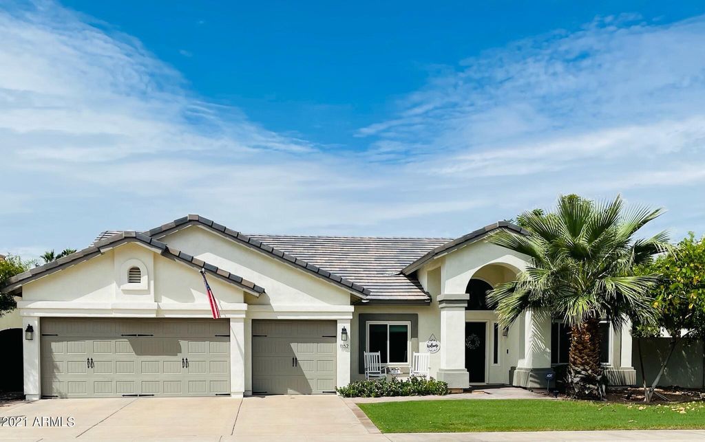 1162 N Jamaica Way, Gilbert, AZ 85234