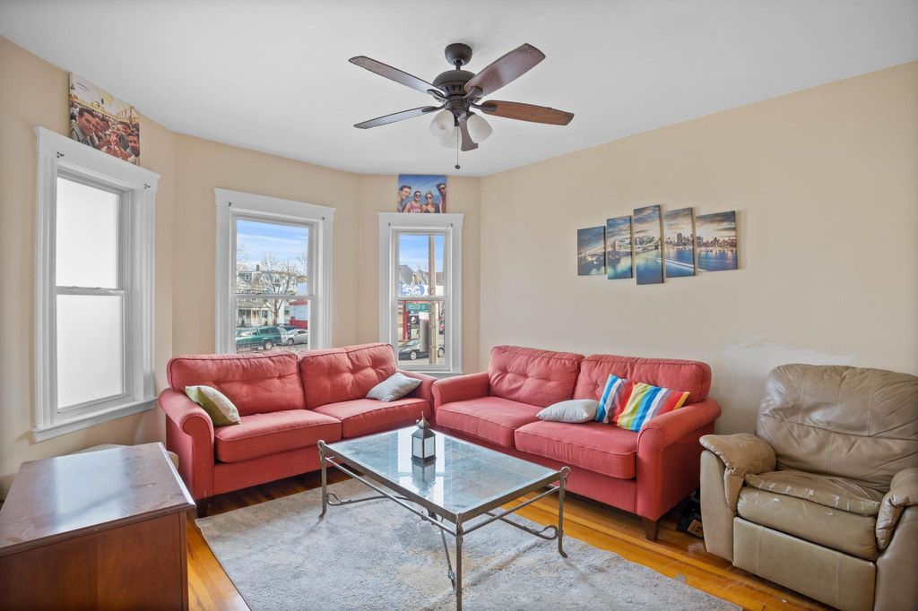 69 Pleasant St, Dorchester, MA 02125