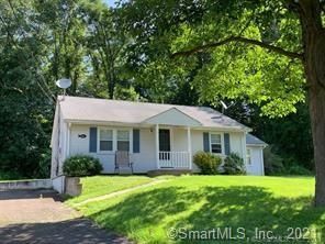 104 Burban Dr, Branford, CT 06405