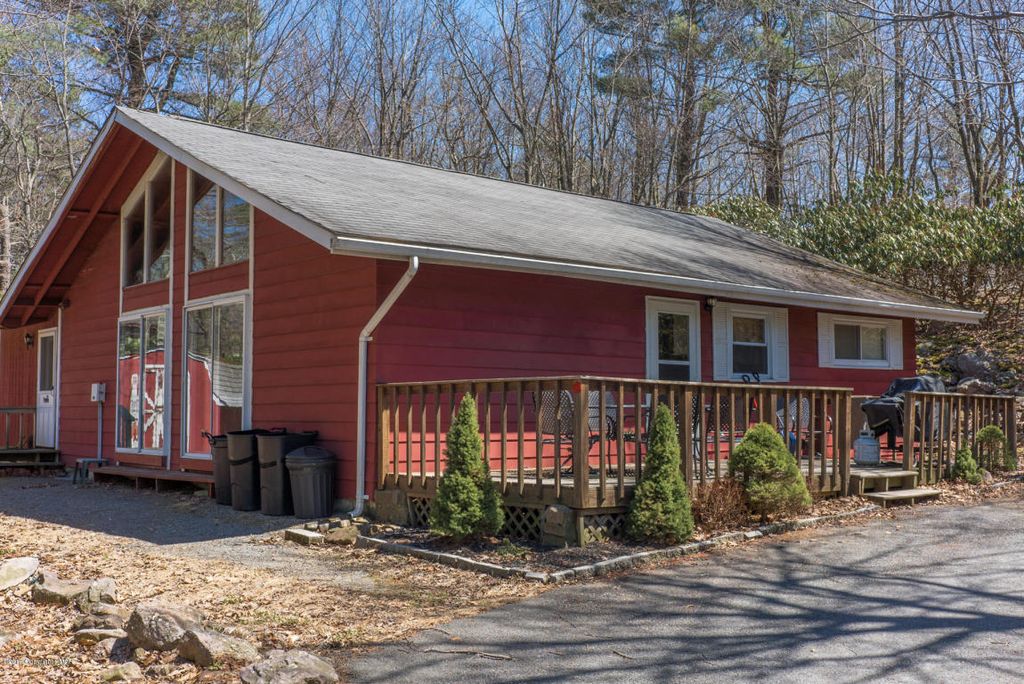 9 Estates Dr, Lake Harmony, PA 18624 Trulia